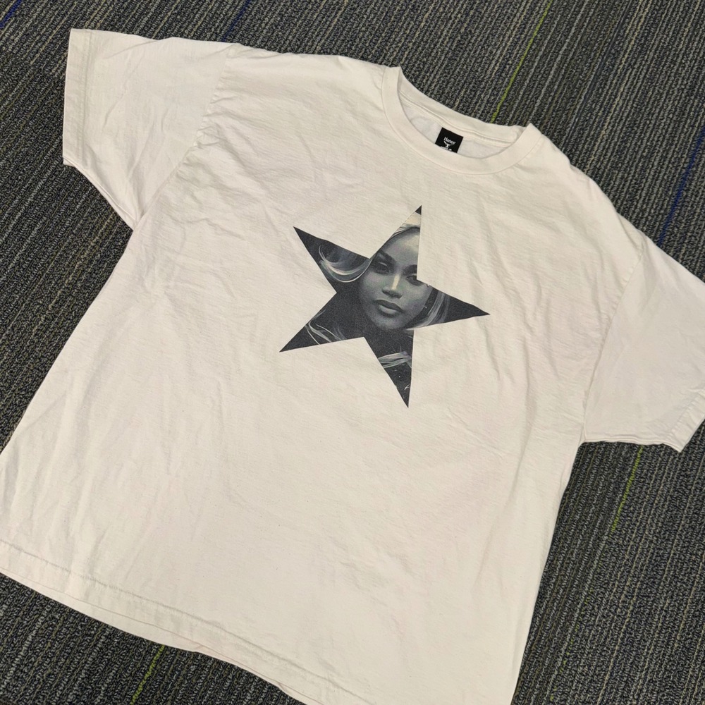 Hanes Cardi B Graphic T-Shirt Mens XL White Excellent Star Print Beefy-T Tee